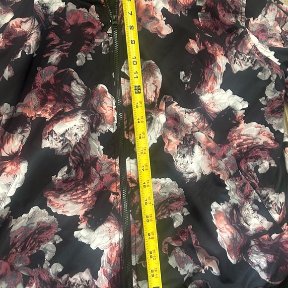 PINK Victoria's Secret Black and Pink Bomber Jacket - Picture 8 of 12